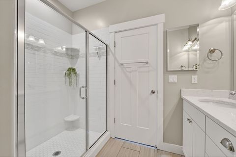 Tiny photo for 622 E SAWBACK LN, Draper, UT 84020 (MLS # 2138301)