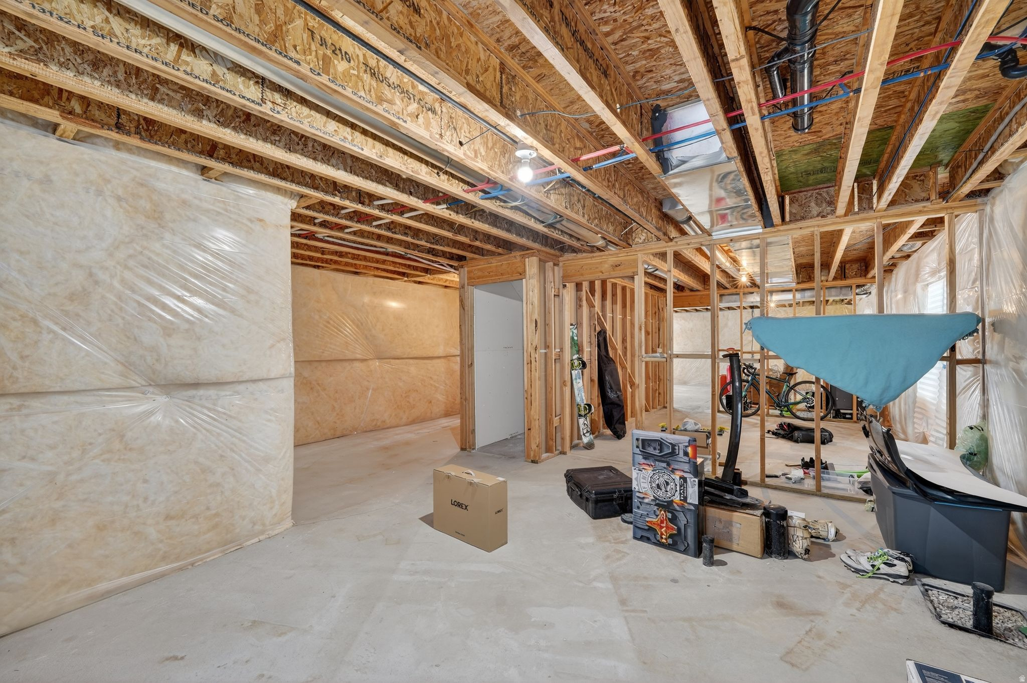 THE COVE AT KIMBALLS - Residential