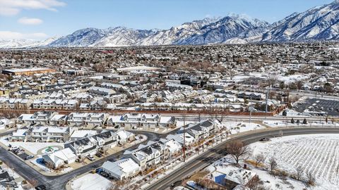 Tiny photo for 622 E SAWBACK LN, Draper, UT 84020 (MLS # 2138301)