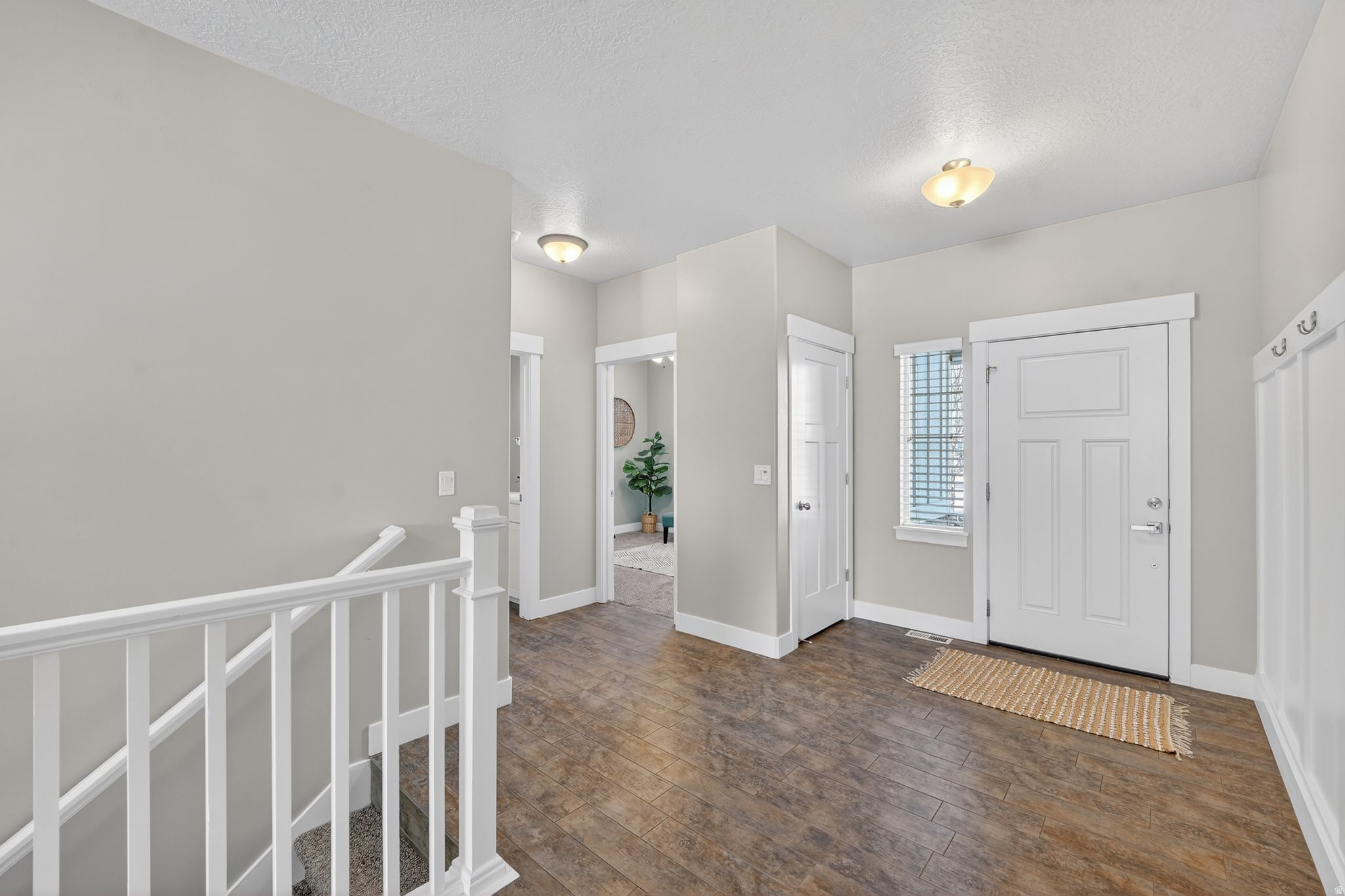 THE COVE AT KIMBALLS - Residential