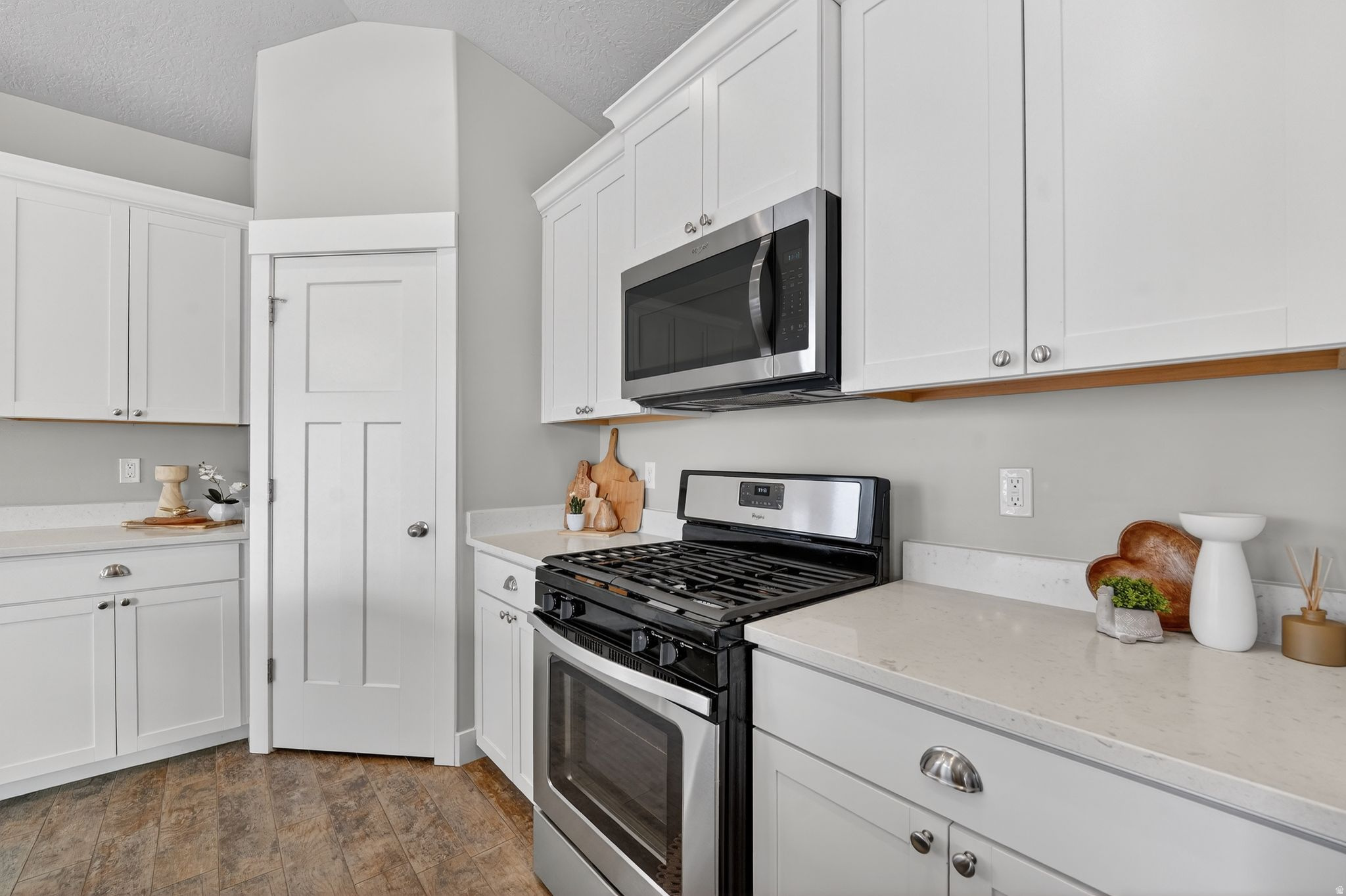 THE COVE AT KIMBALLS - Residential