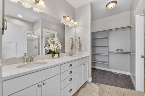 Tiny photo for 622 E SAWBACK LN, Draper, UT 84020 (MLS # 2138301)