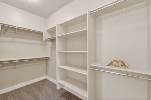 Tiny photo for 622 E SAWBACK LN, Draper, UT 84020 (MLS # 2138301)