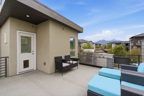 Tiny photo for 7707 NAVARRO VIEW CT, Midvale, UT 84047 (MLS # 2147508)