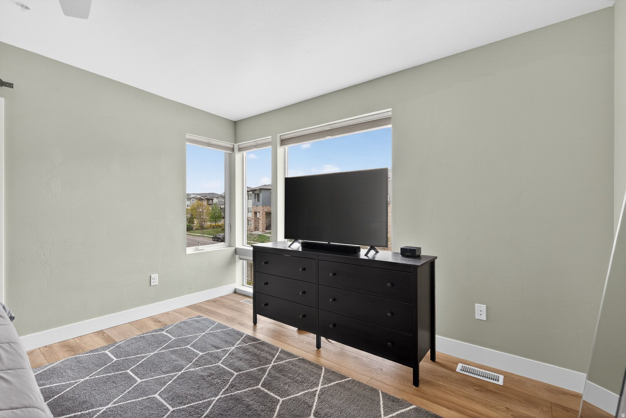 ROOFTOPS AT 78 HUNDRED TOWNHOMES - Residential