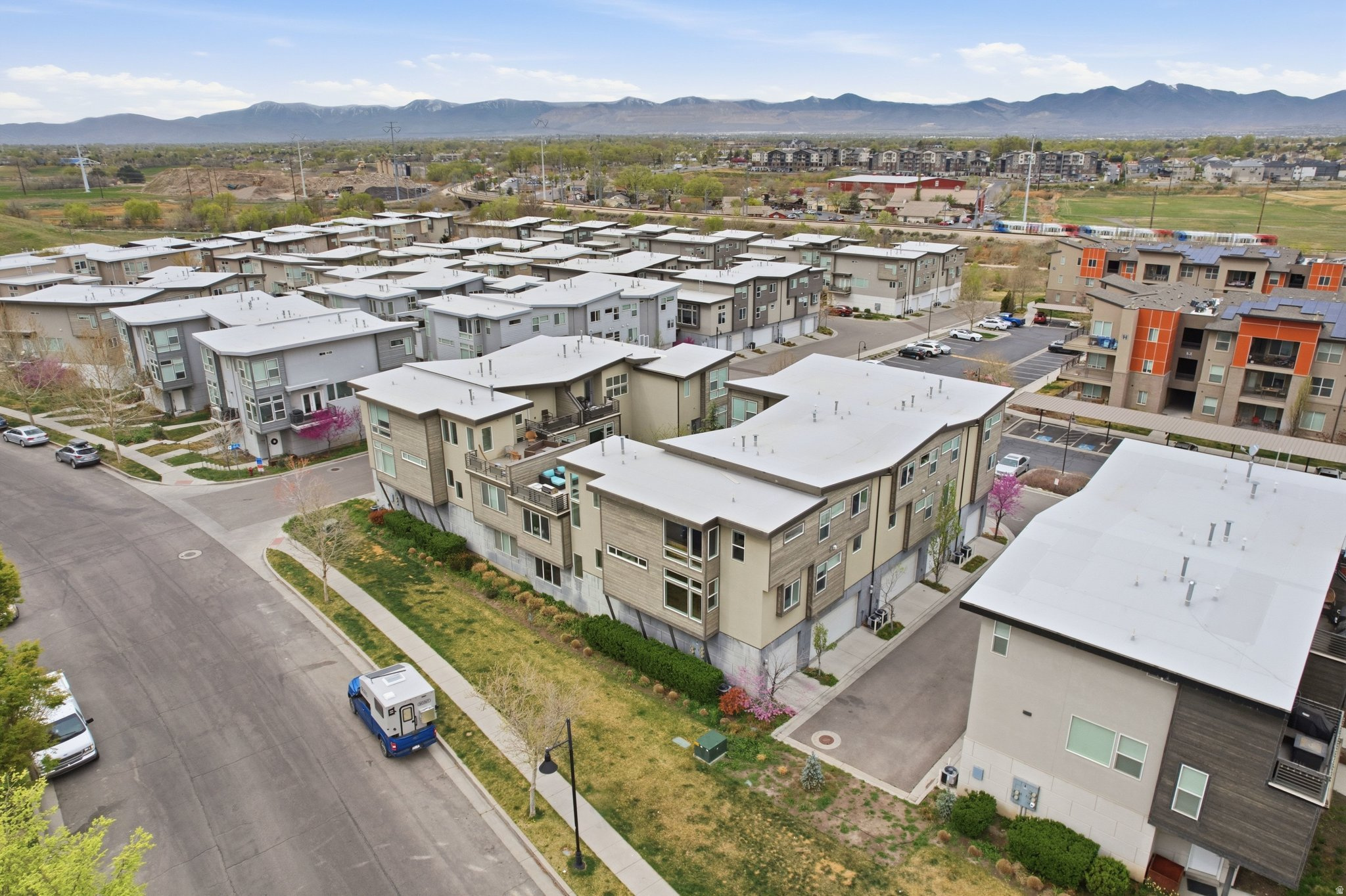 ROOFTOPS AT 78 HUNDRED TOWNHOMES - Residential
