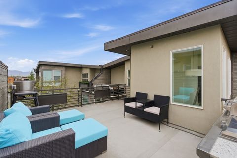 Tiny photo for 7707 NAVARRO VIEW CT, Midvale, UT 84047 (MLS # 2147508)