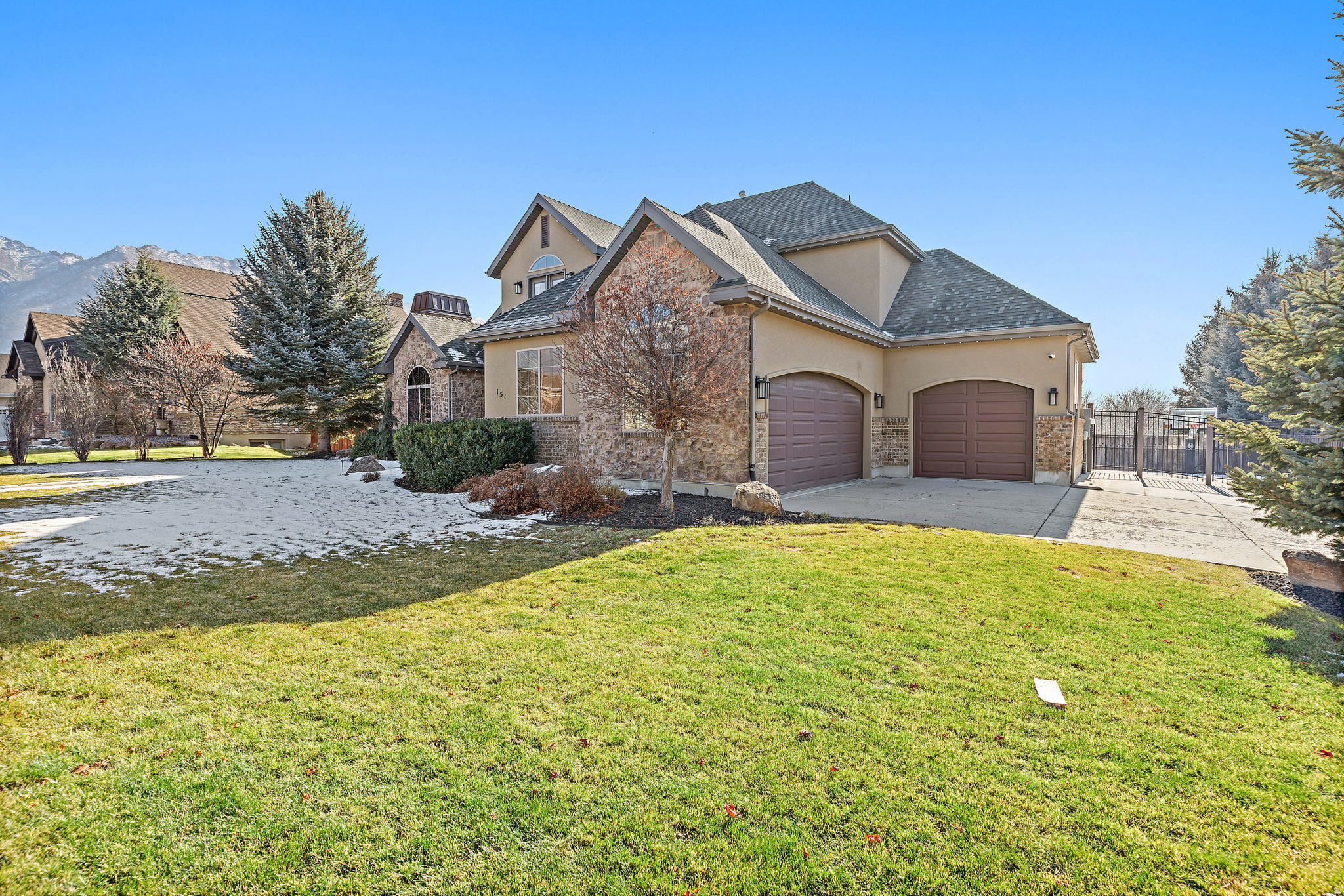 WHITBY WOODLANDS - Residential