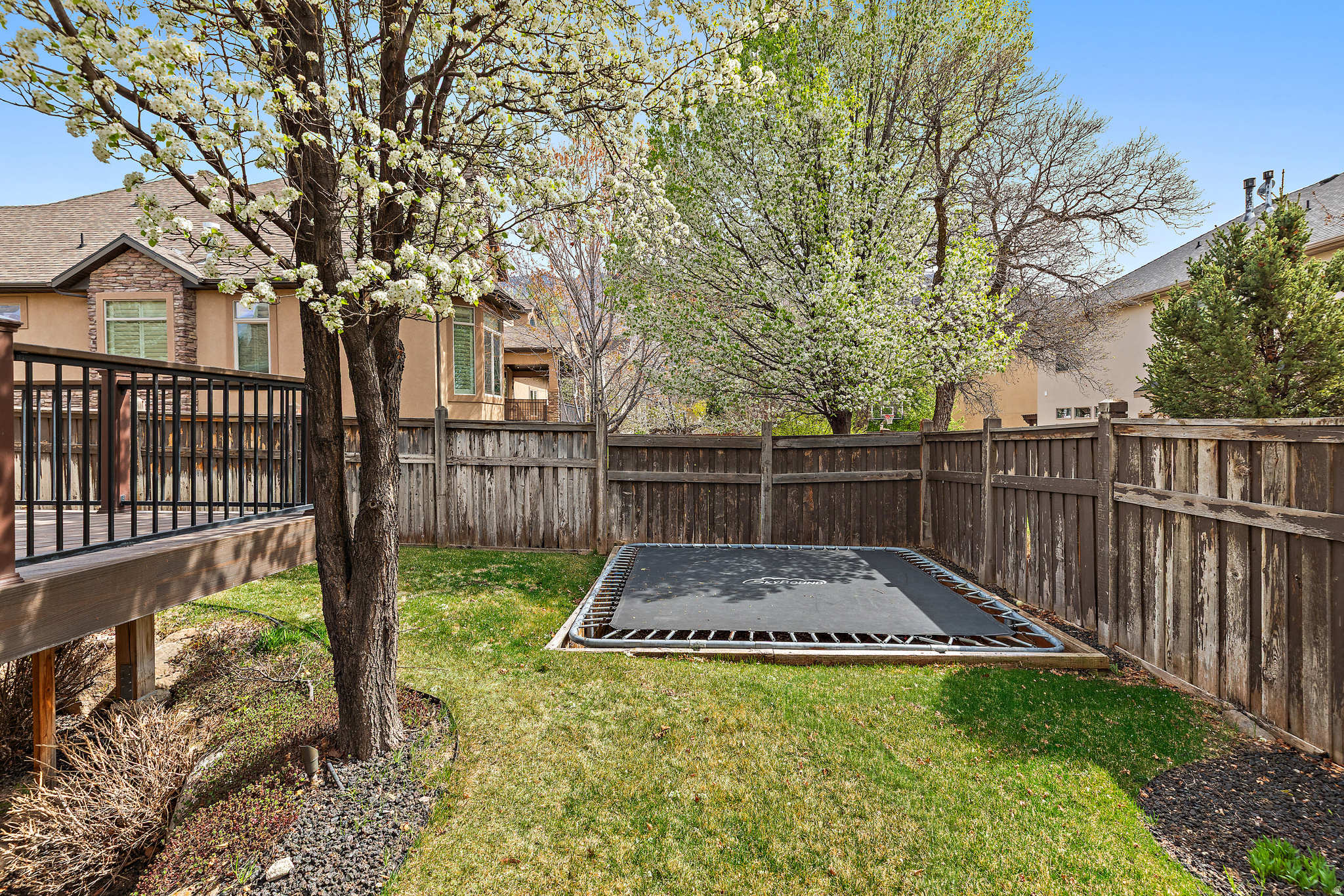 WHITBY WOODLANDS - Residential