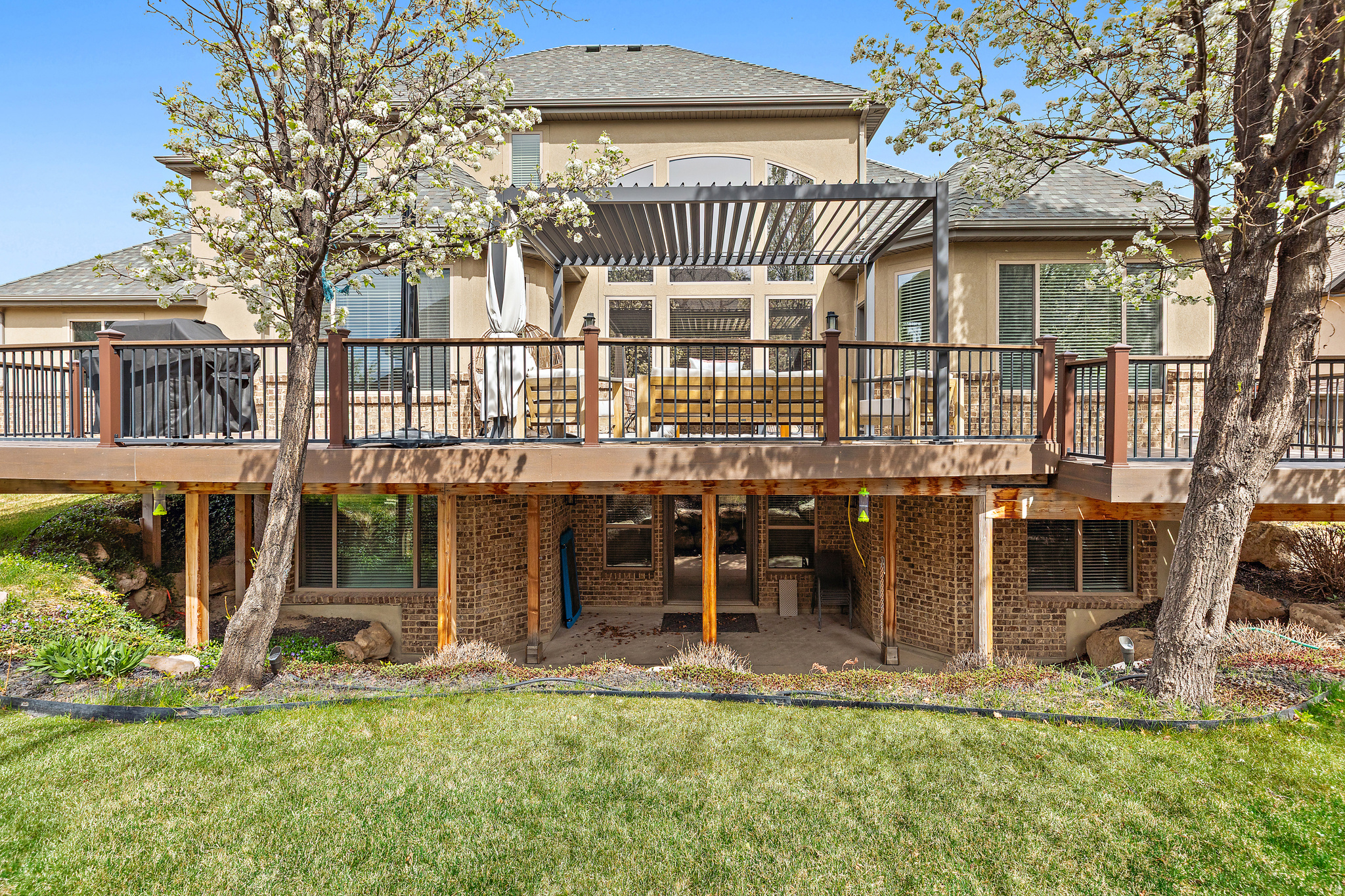 WHITBY WOODLANDS - Residential