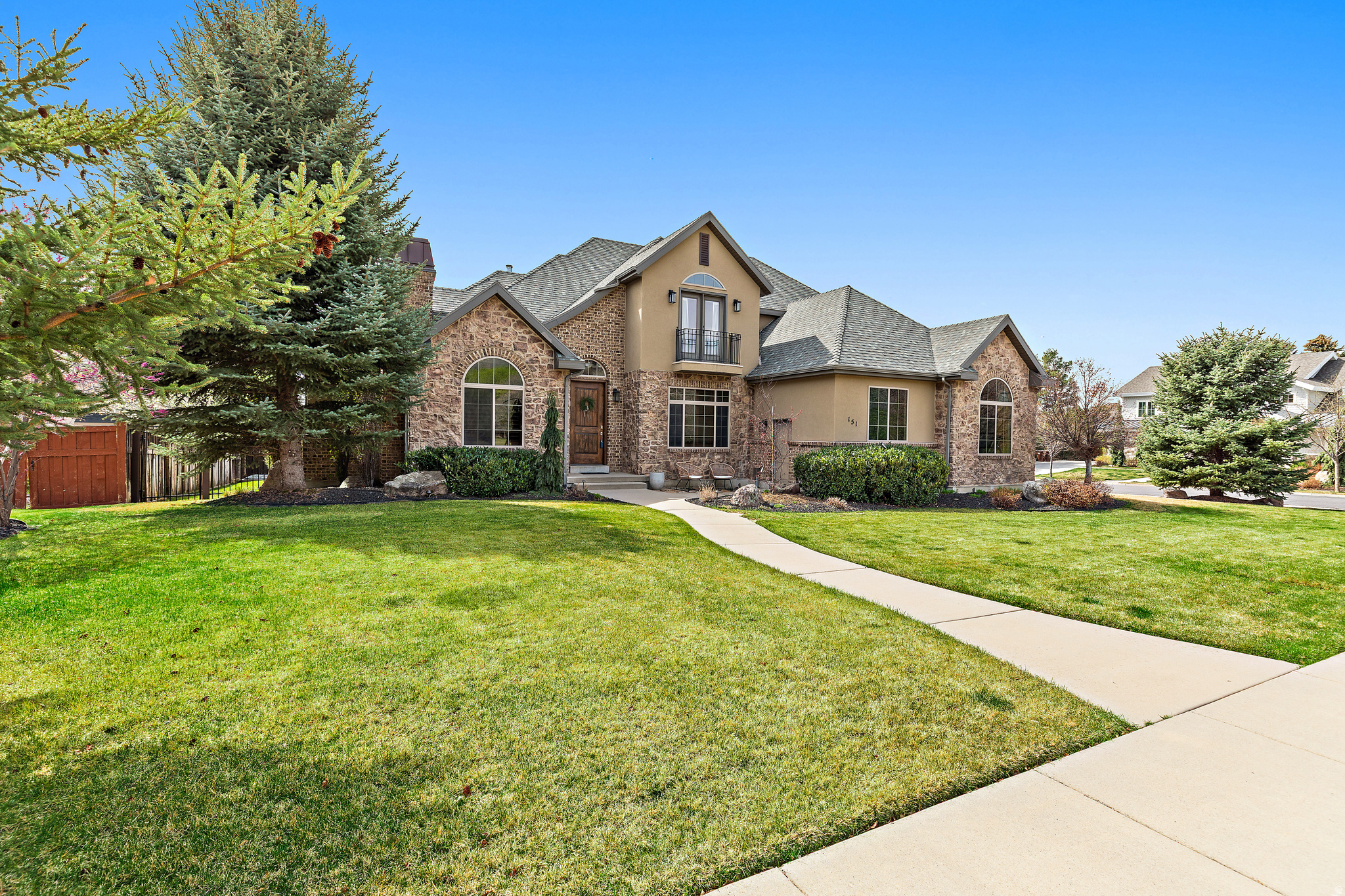 WHITBY WOODLANDS - Residential