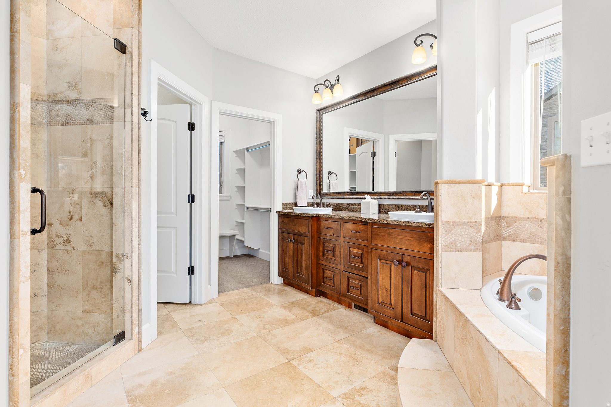 WHITBY WOODLANDS - Residential