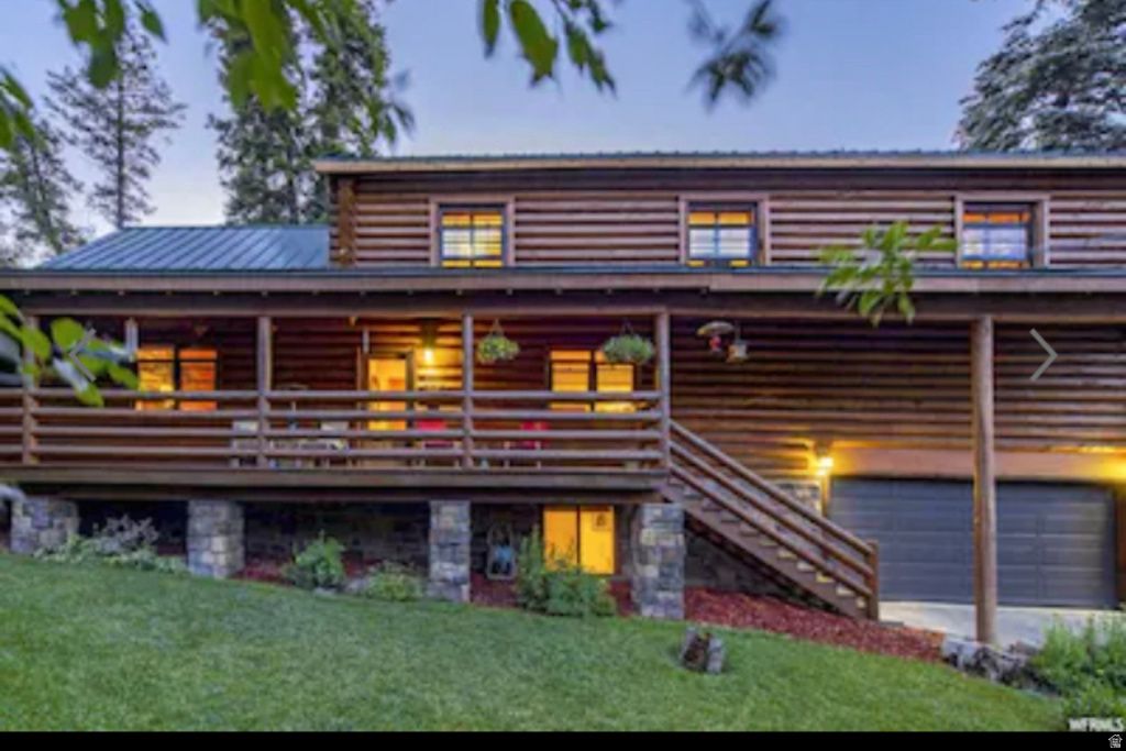 Photo of 185 SAINT MORITZ STRASSE, Park City, UT 84098 (MLS # 2146139)