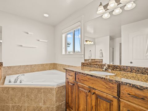 Tiny photo for 233 E BAYCREST DR, Saratoga Springs, UT 84045 (MLS # 2135178)