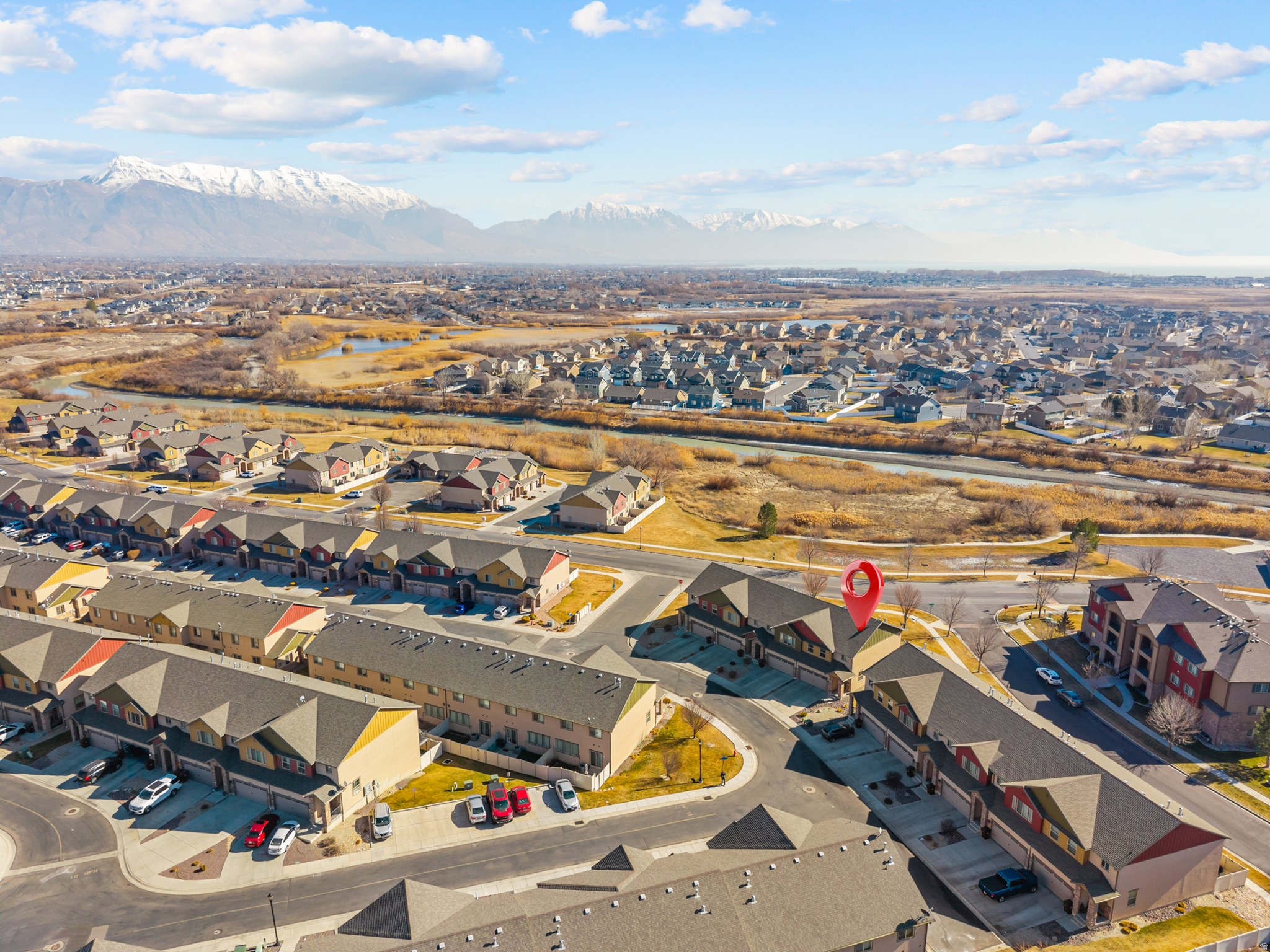 THE COVE - Residential