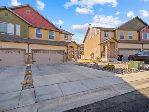 Tiny photo for 233 E BAYCREST DR, Saratoga Springs, UT 84045 (MLS # 2135178)
