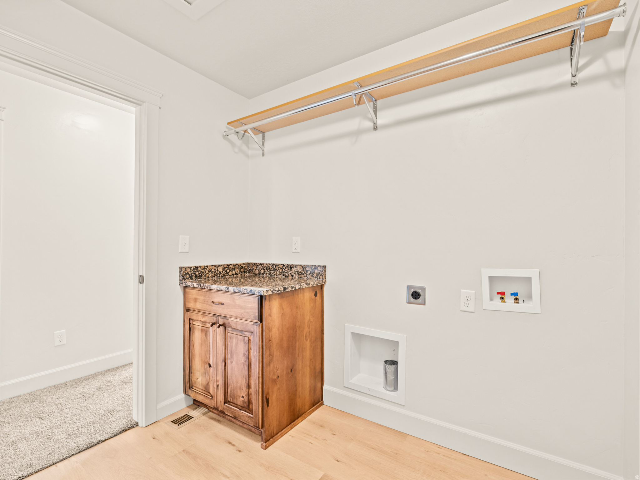 THE COVE - Residential