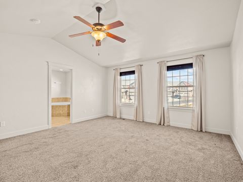 Tiny photo for 233 E BAYCREST DR, Saratoga Springs, UT 84045 (MLS # 2135178)