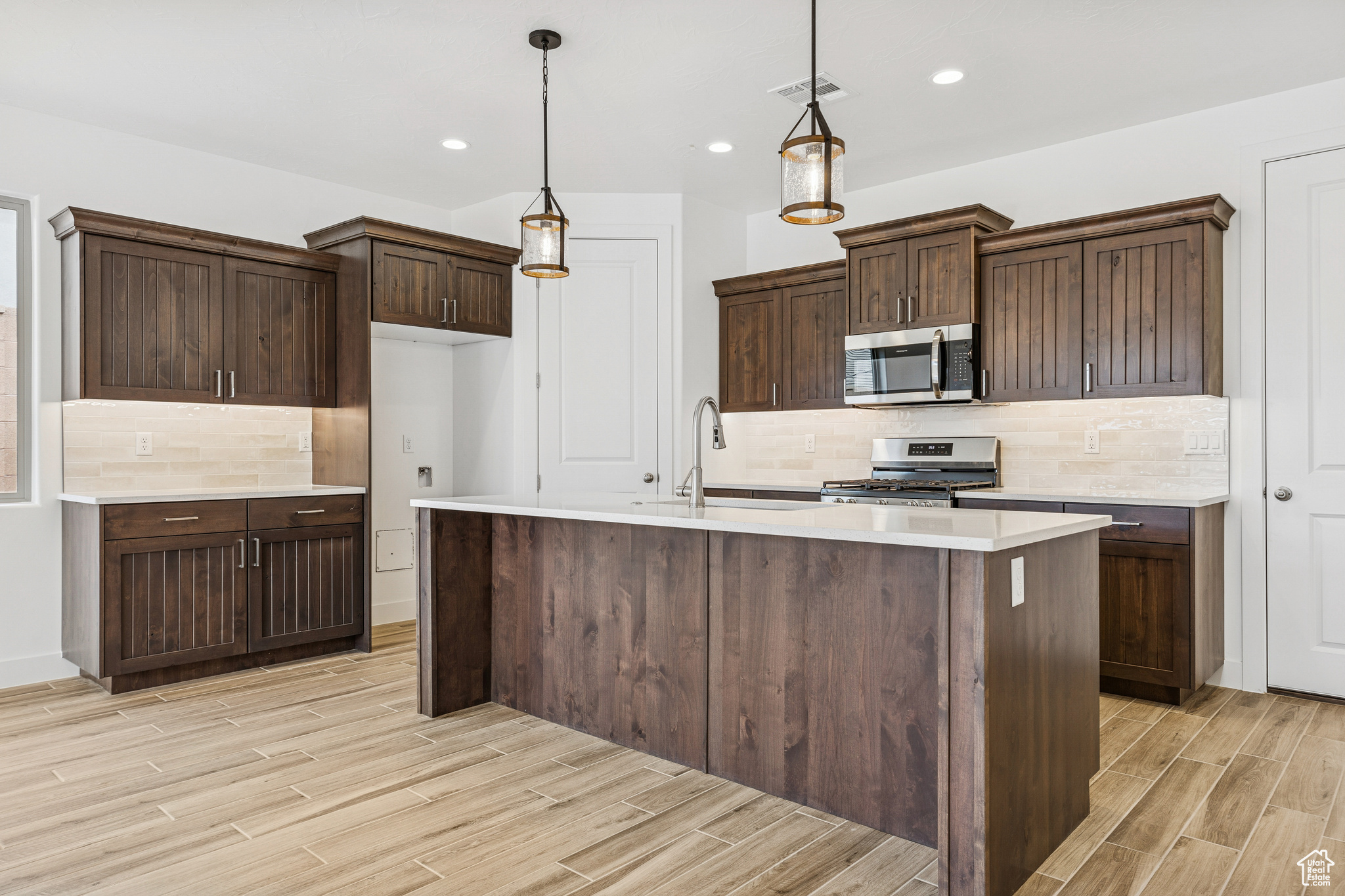 ZIONS GATE ESTATES - Residential