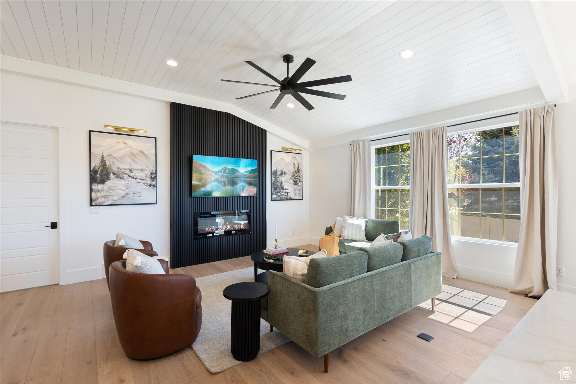IVORY RIDGE - Residential