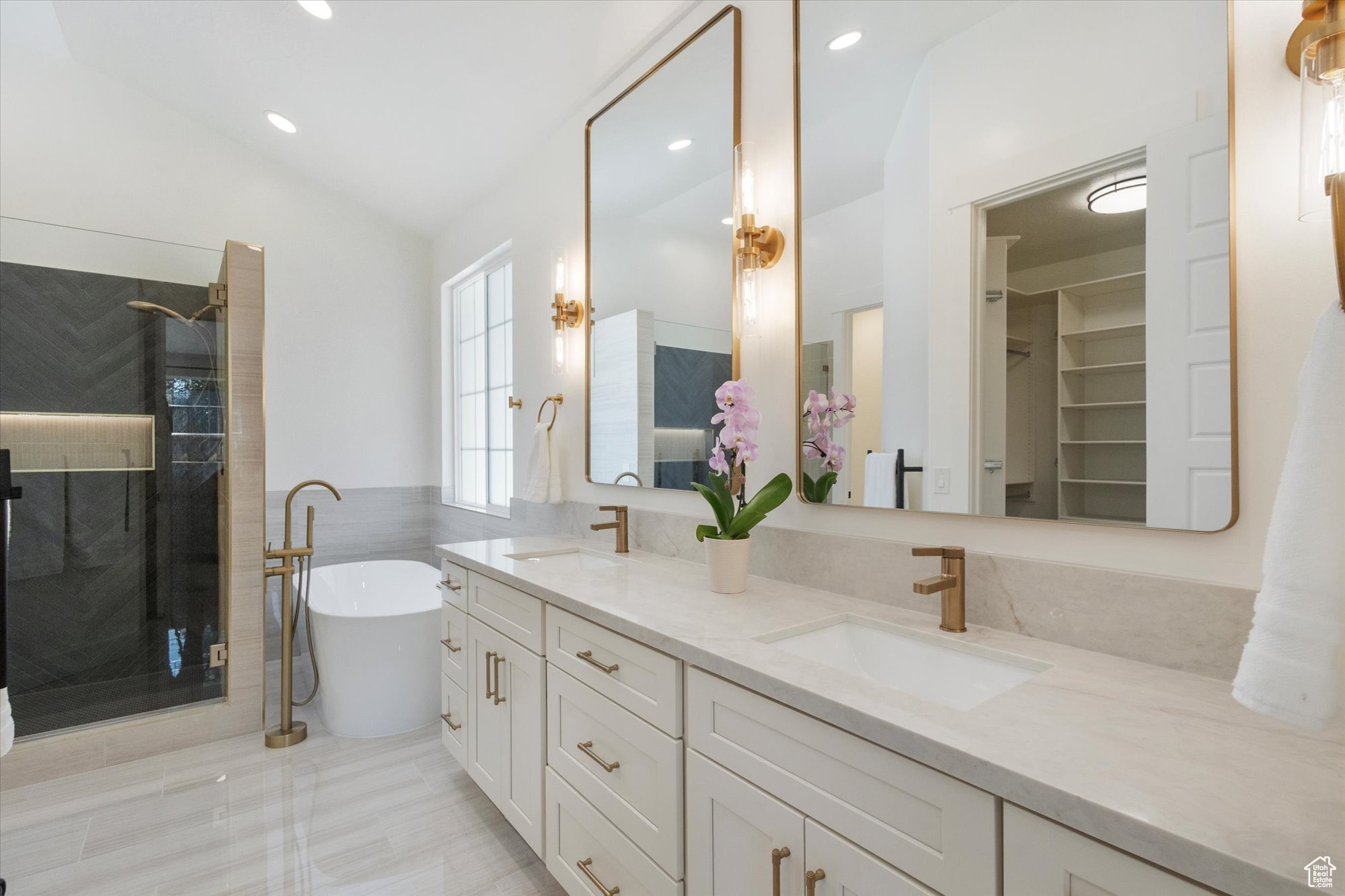 IVORY RIDGE - Residential