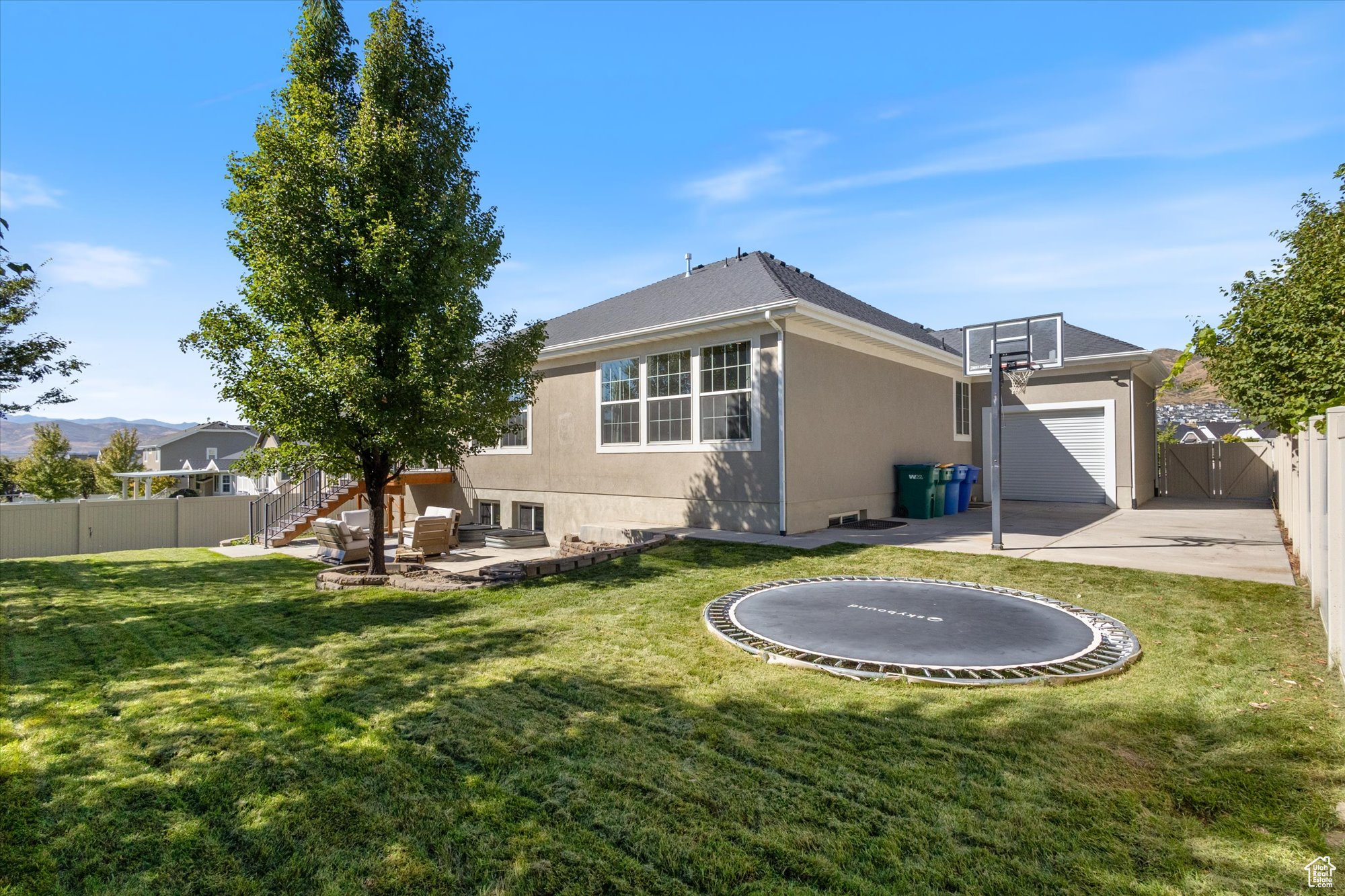 IVORY RIDGE - Residential