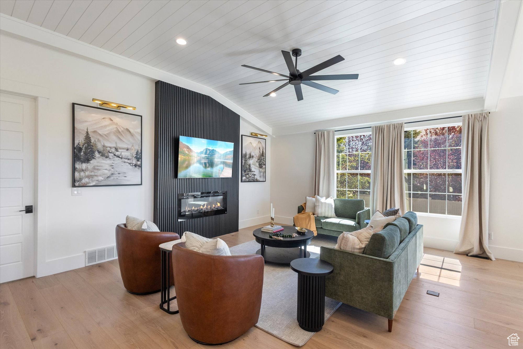 IVORY RIDGE - Residential