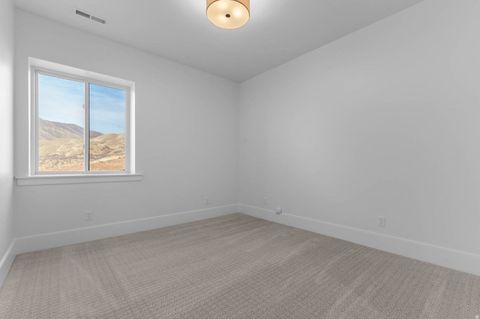 Tiny photo for 204 S TROY ST, Mapleton, UT 84664 (MLS # 2123608)