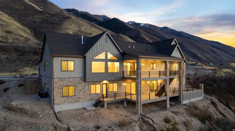 Tiny photo for 204 S TROY ST, Mapleton, UT 84664 (MLS # 2123608)