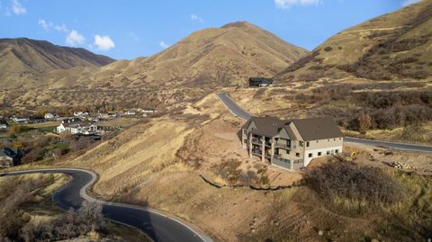 Tiny photo for 204 S TROY ST, Mapleton, UT 84664 (MLS # 2123608)