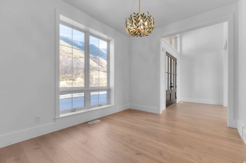 Tiny photo for 204 S TROY ST, Mapleton, UT 84664 (MLS # 2123608)