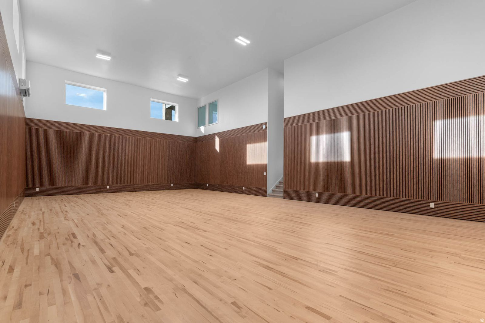 MAPLE BENCH ESTATES - Residential