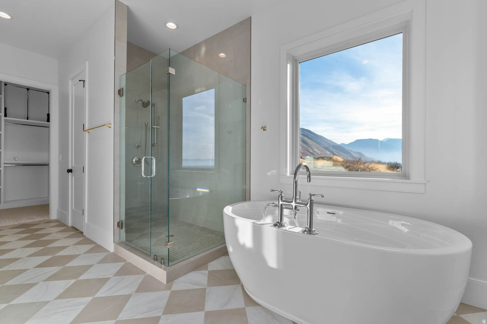 MAPLE BENCH ESTATES - Residential