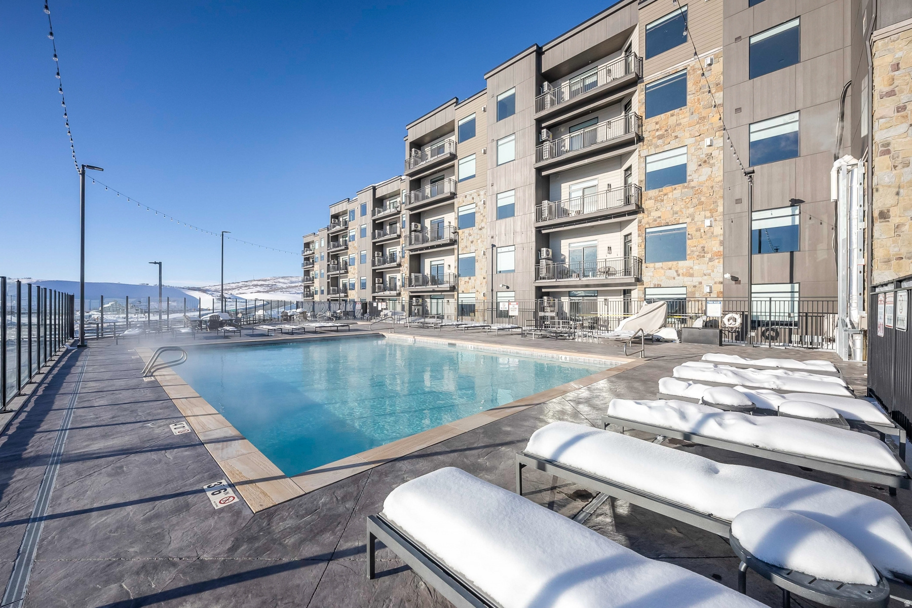 Heber City, Utah 84032, United States, 2 Bedrooms Bedrooms, ,2 BathroomsBathrooms,Residential,Active,254535