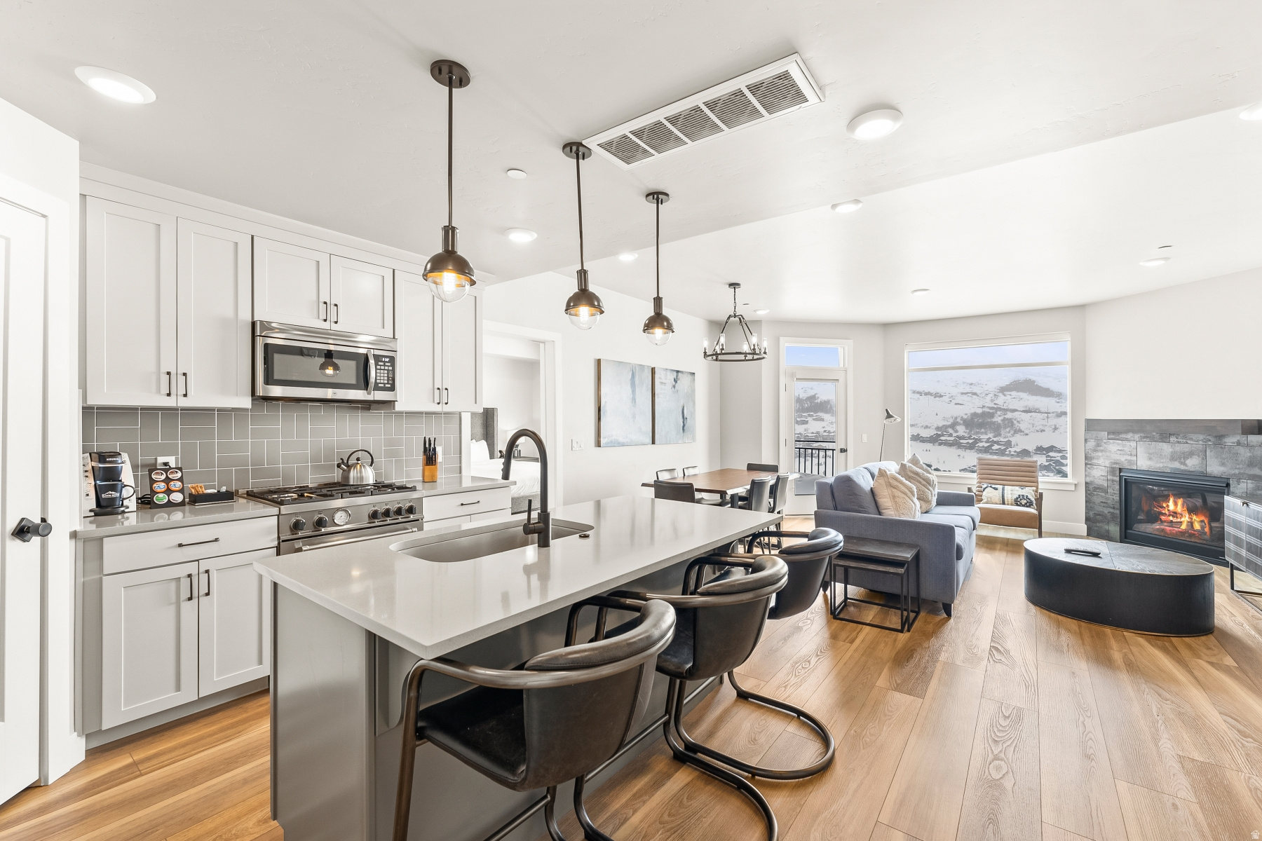 Heber City, Utah 84032, United States, 2 Bedrooms Bedrooms, ,2 BathroomsBathrooms,Residential,Active,254535