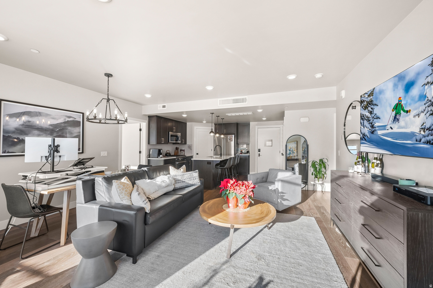 Heber City, Utah 84032, United States, 2 Bedrooms Bedrooms, ,2 BathroomsBathrooms,Residential,Active,254535