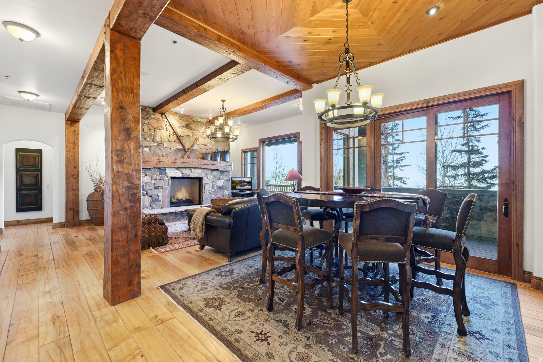 GRAND LODGE CONDO - Residential