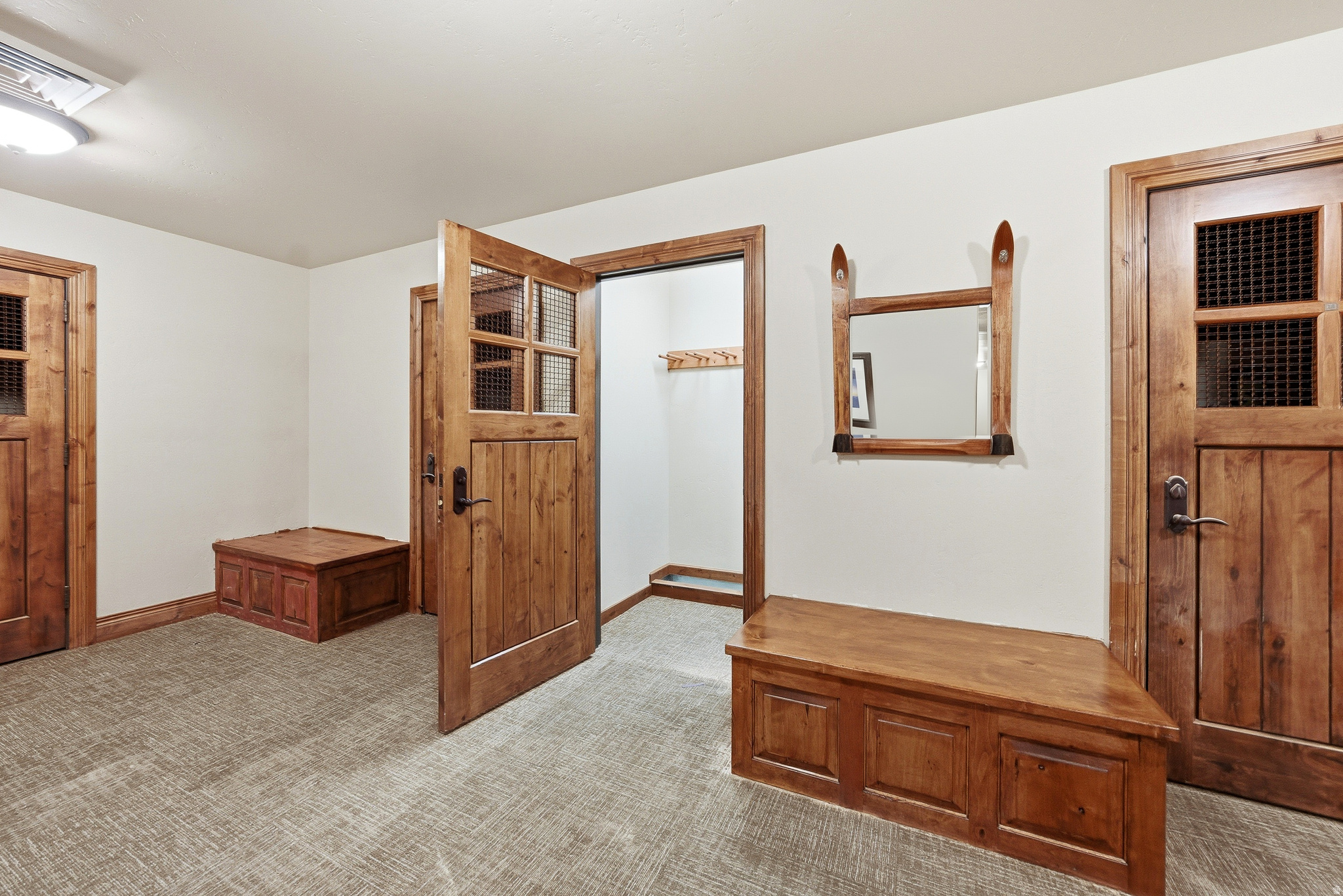 GRAND LODGE CONDO - Residential