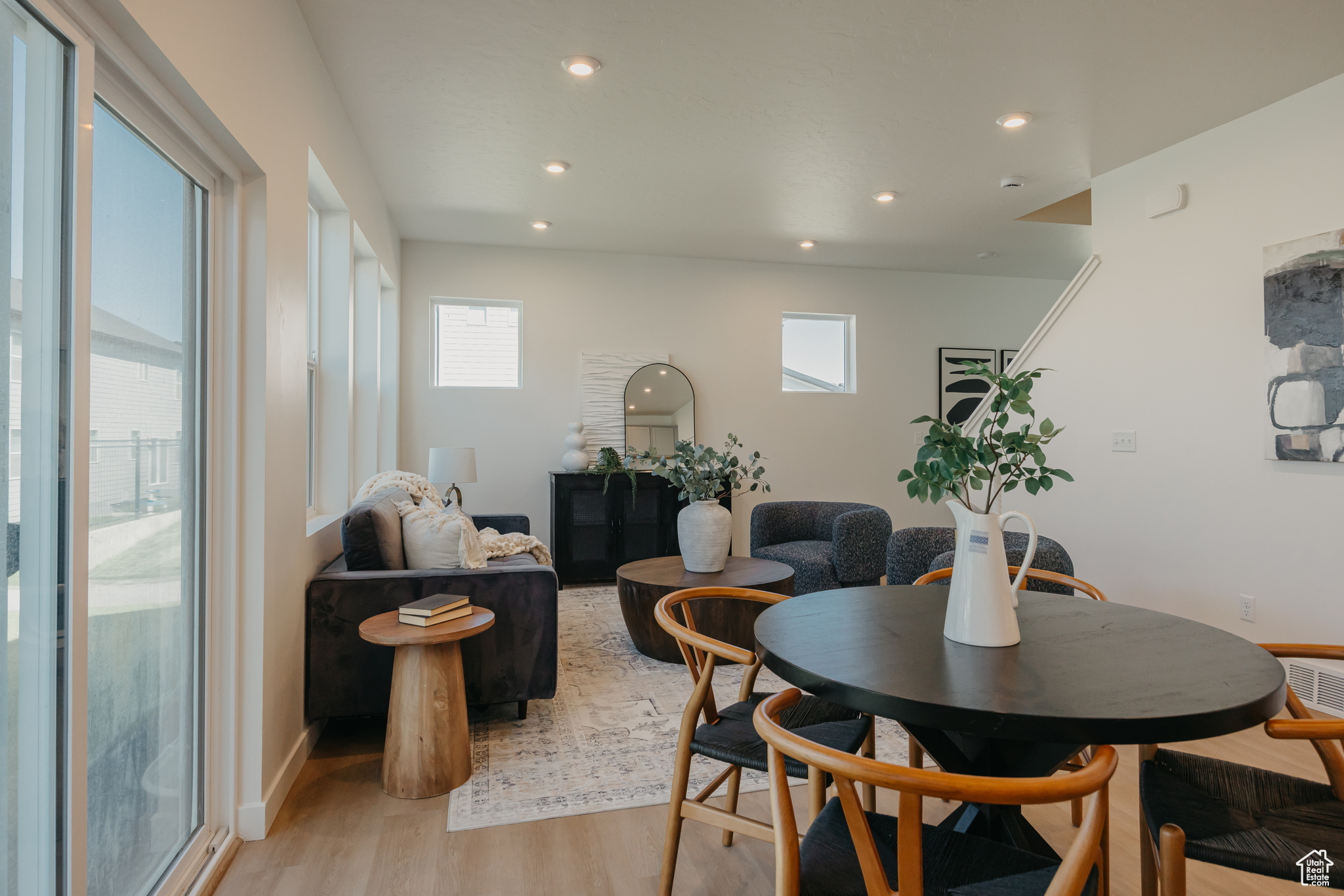 EAGLE HEIGHTS - Residential