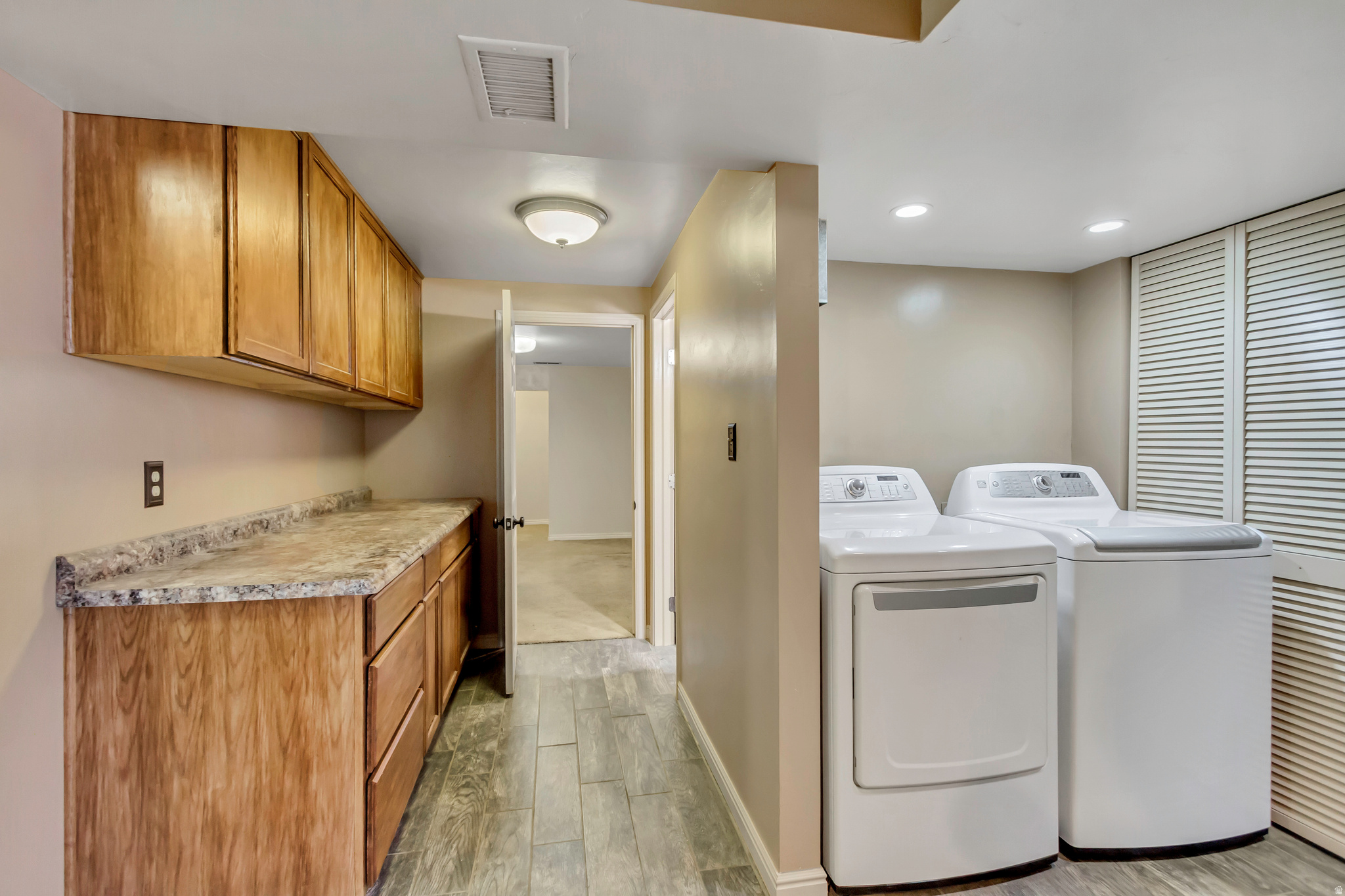 THREE FOUNTAINS - Residential
