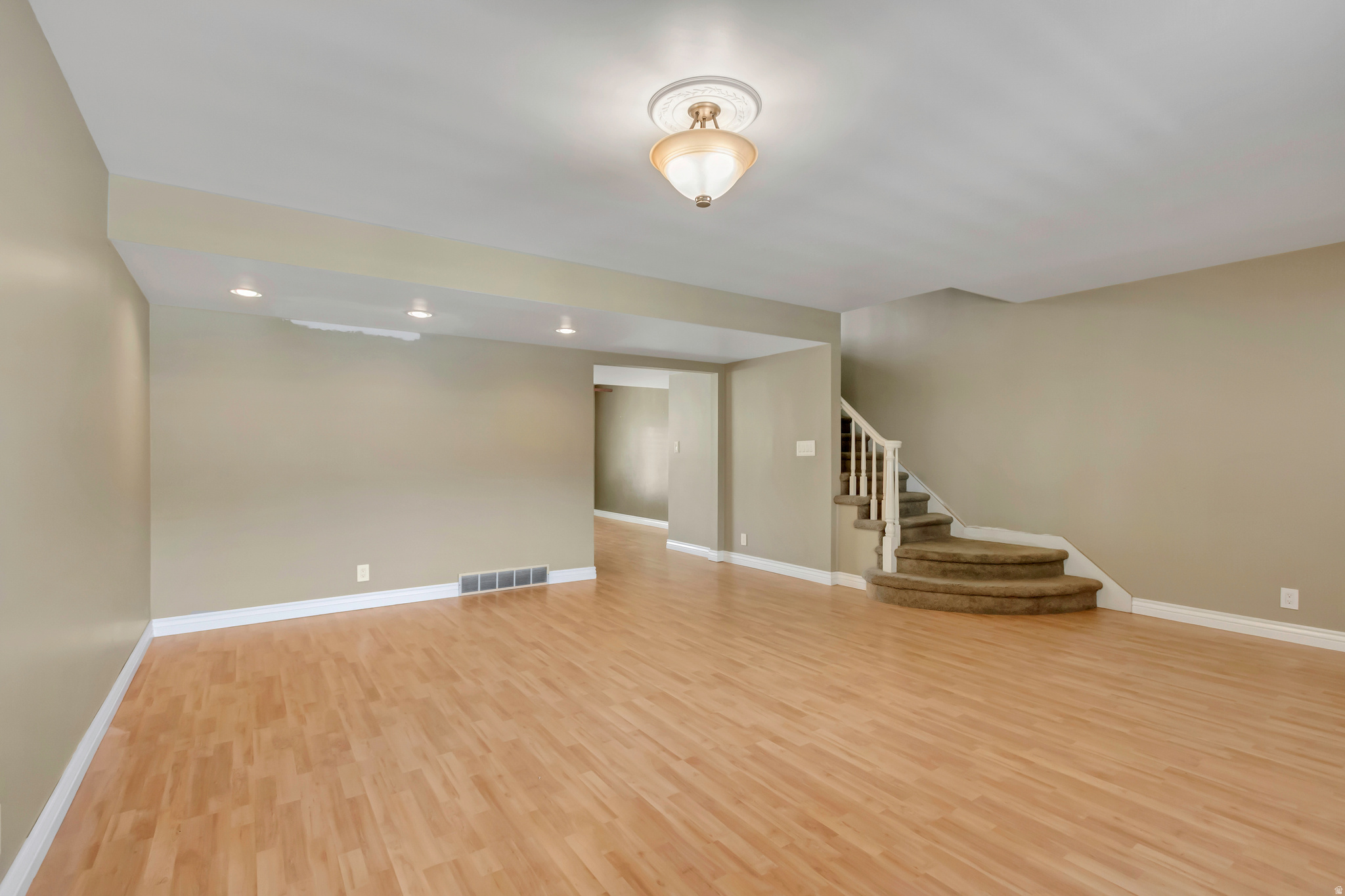 THREE FOUNTAINS - Residential