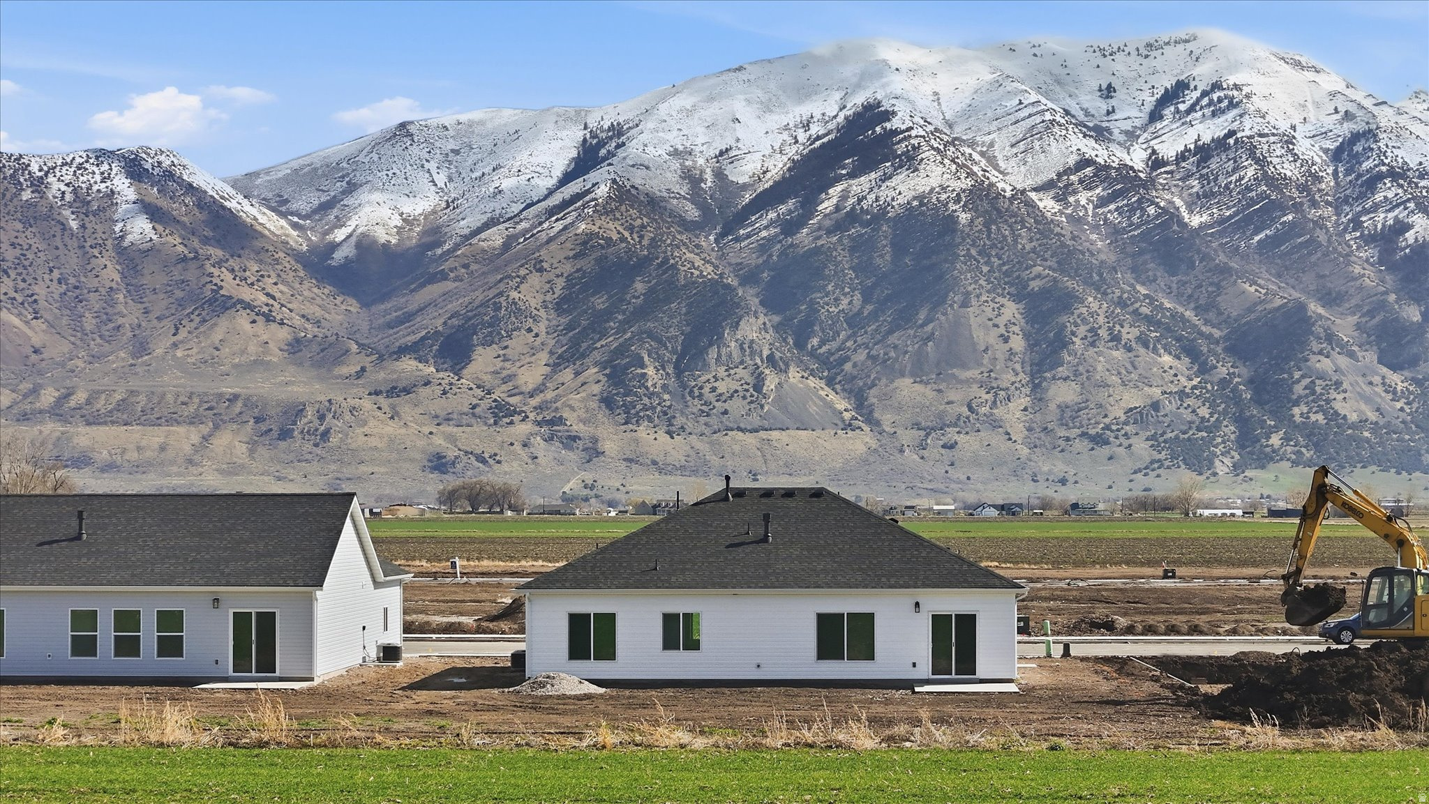 SUNSETM VISTA - Residential