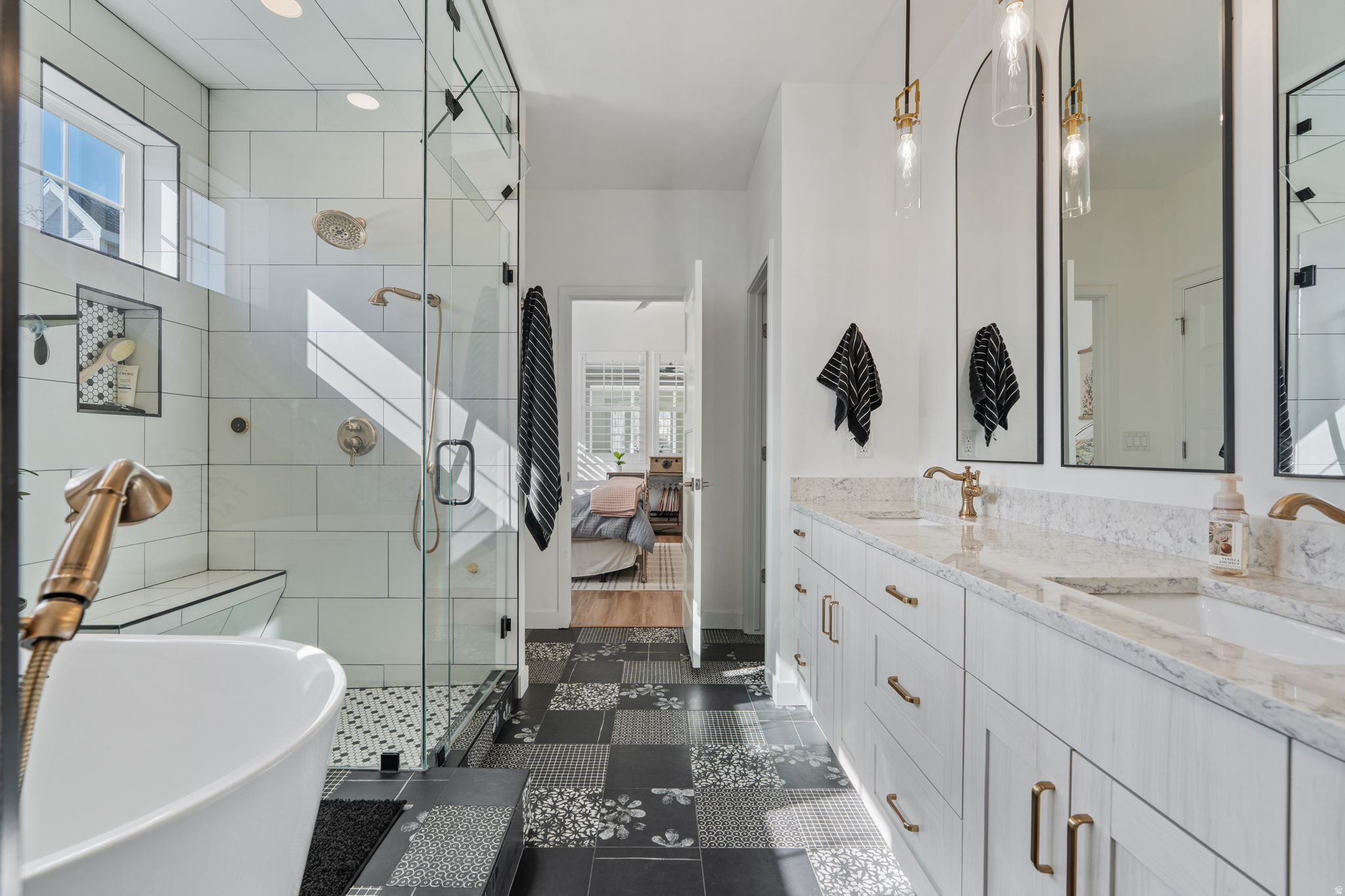 KENNECOTT - Residential