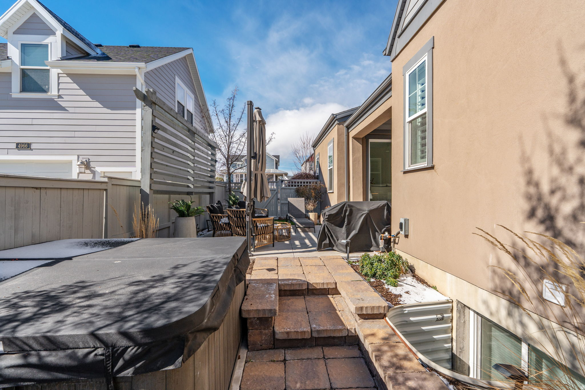 KENNECOTT - Residential