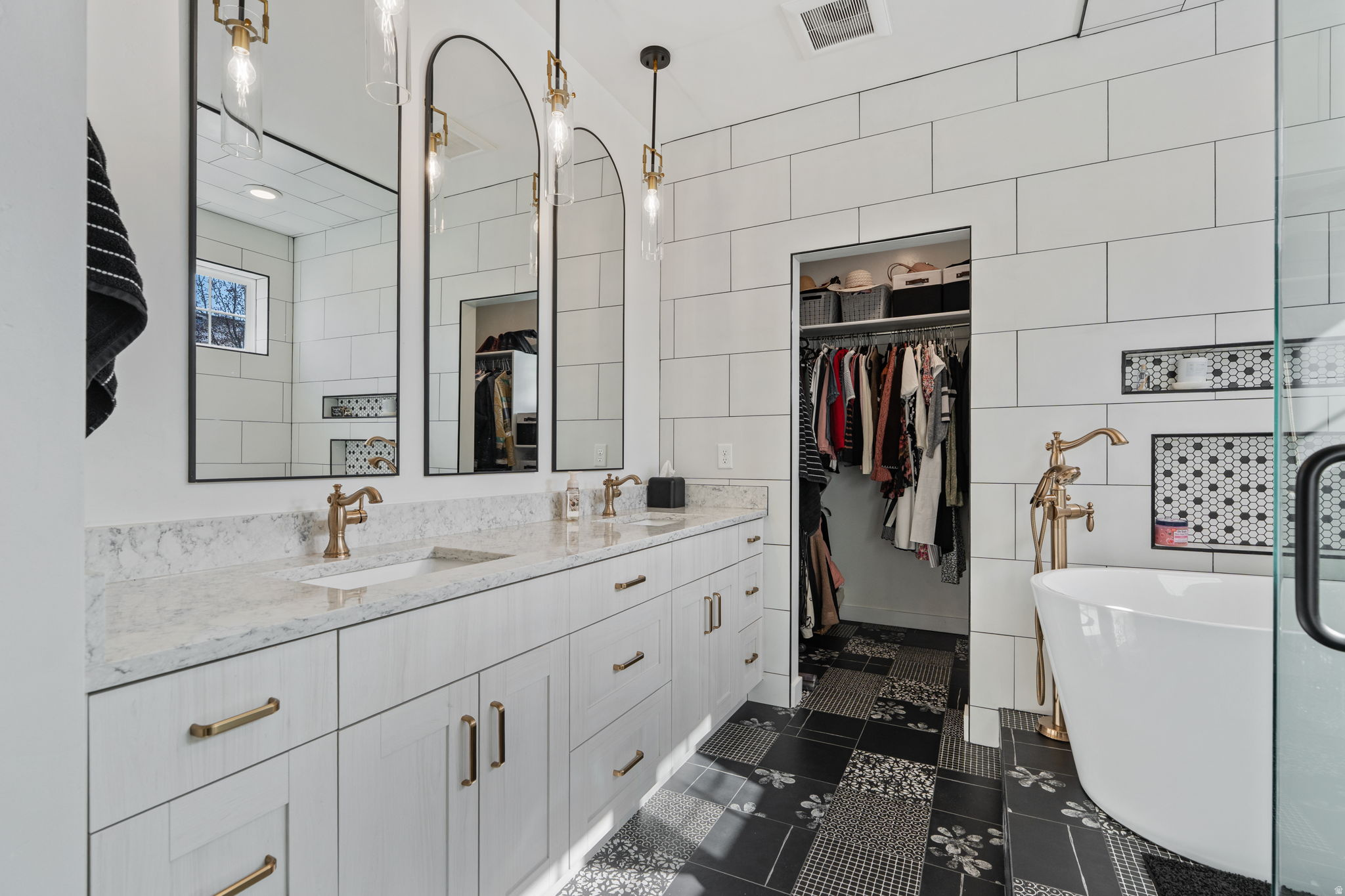 KENNECOTT - Residential