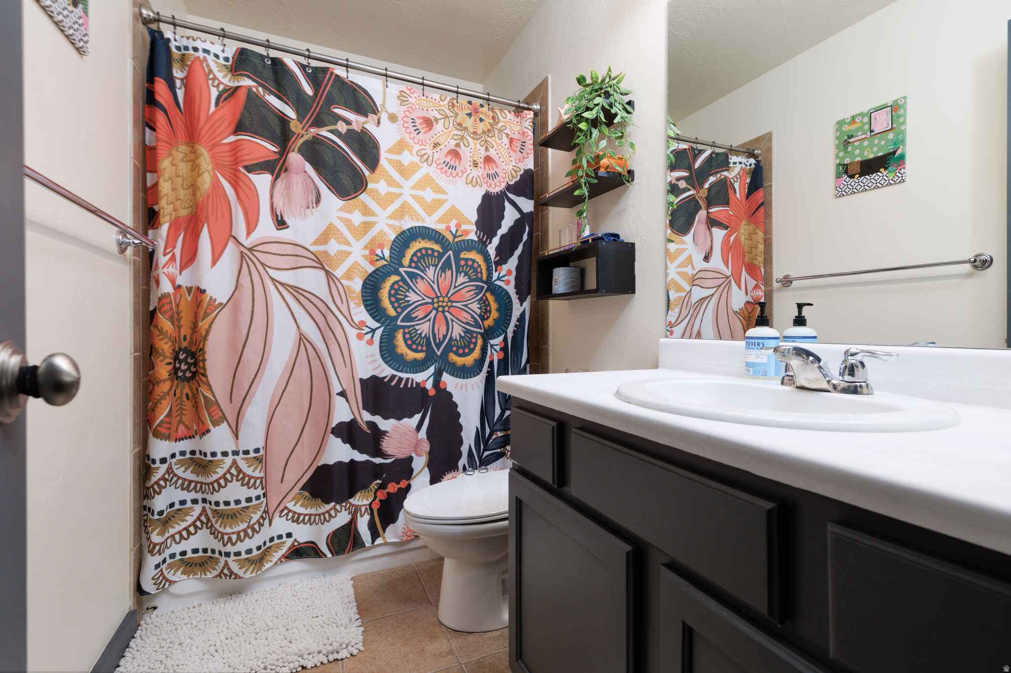 MOUNTAIN VIEW TOWNS - Residential