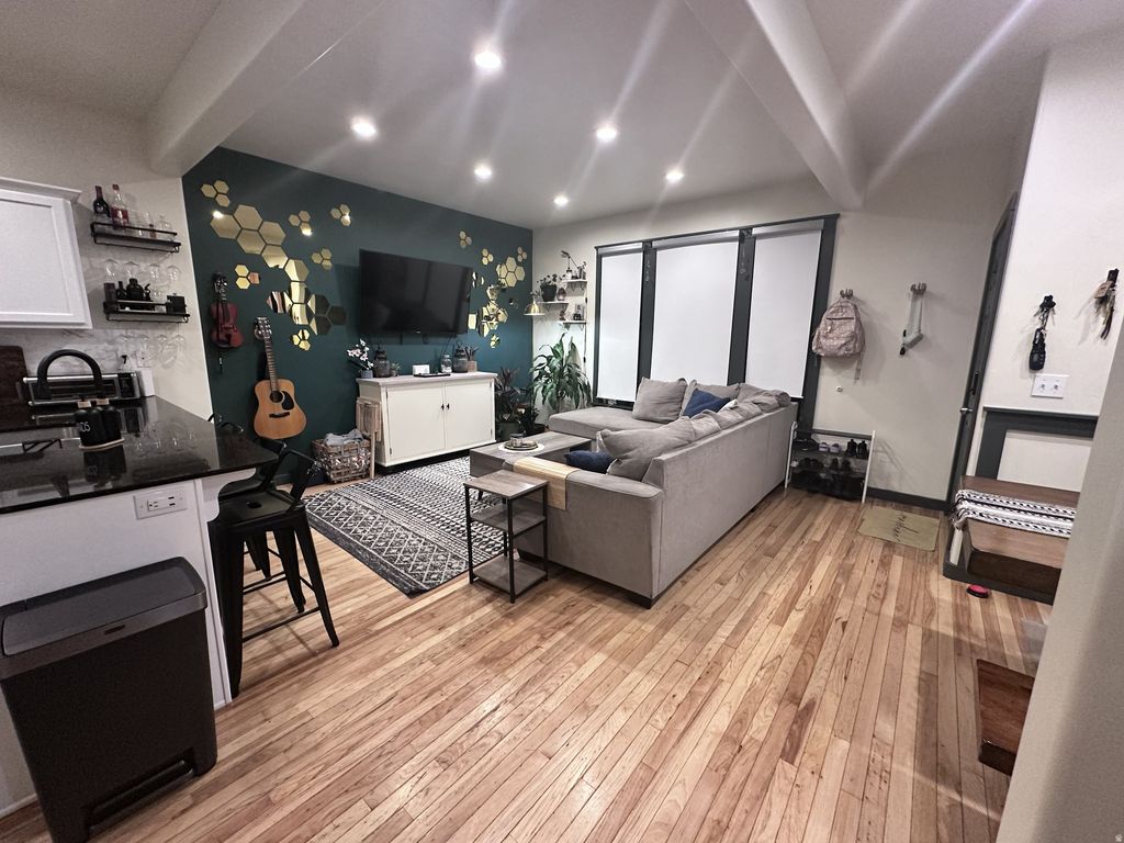 Photo of 1349 S MOUNTAIN CREST DR W, Woods Cross, UT 84087 (MLS # 2123585)