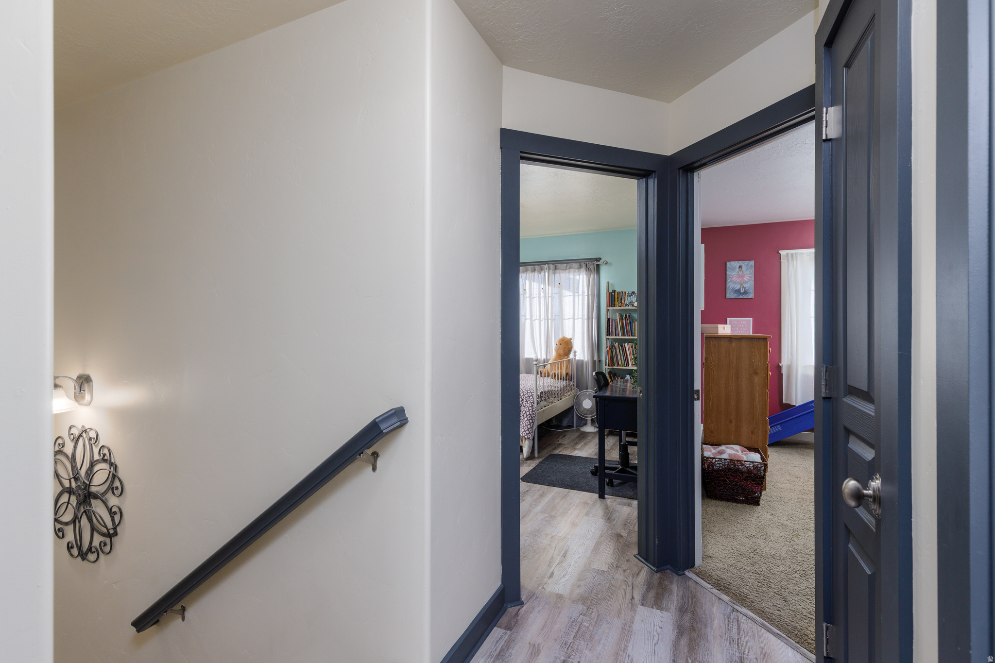 MOUNTAIN VIEW TOWNS - Residential