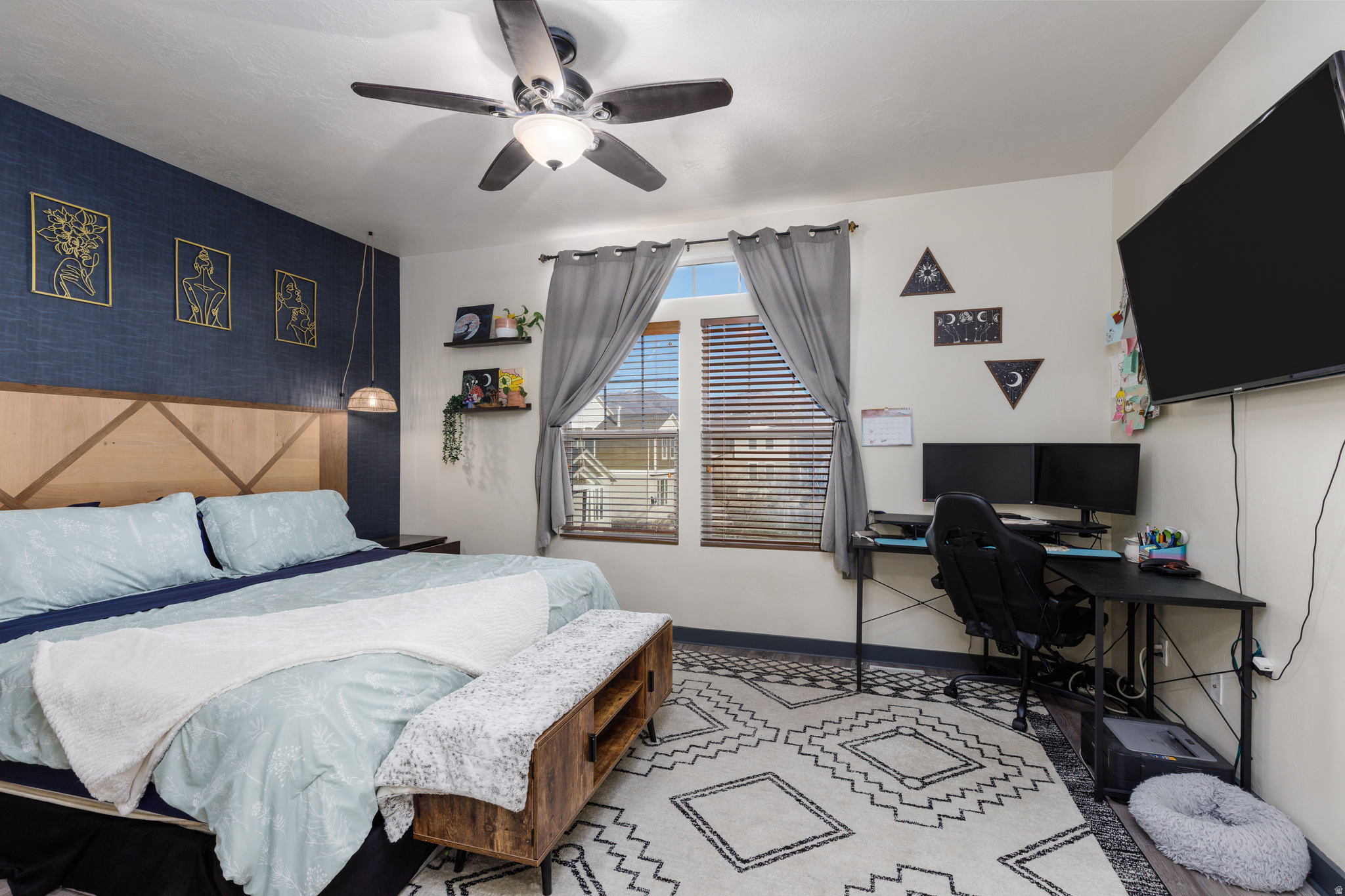 MOUNTAIN VIEW TOWNS - Residential