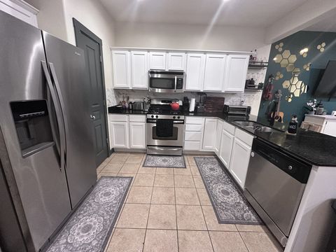 Tiny photo for 1349 S MOUNTAIN CREST DR W, Woods Cross, UT 84087 (MLS # 2123585)